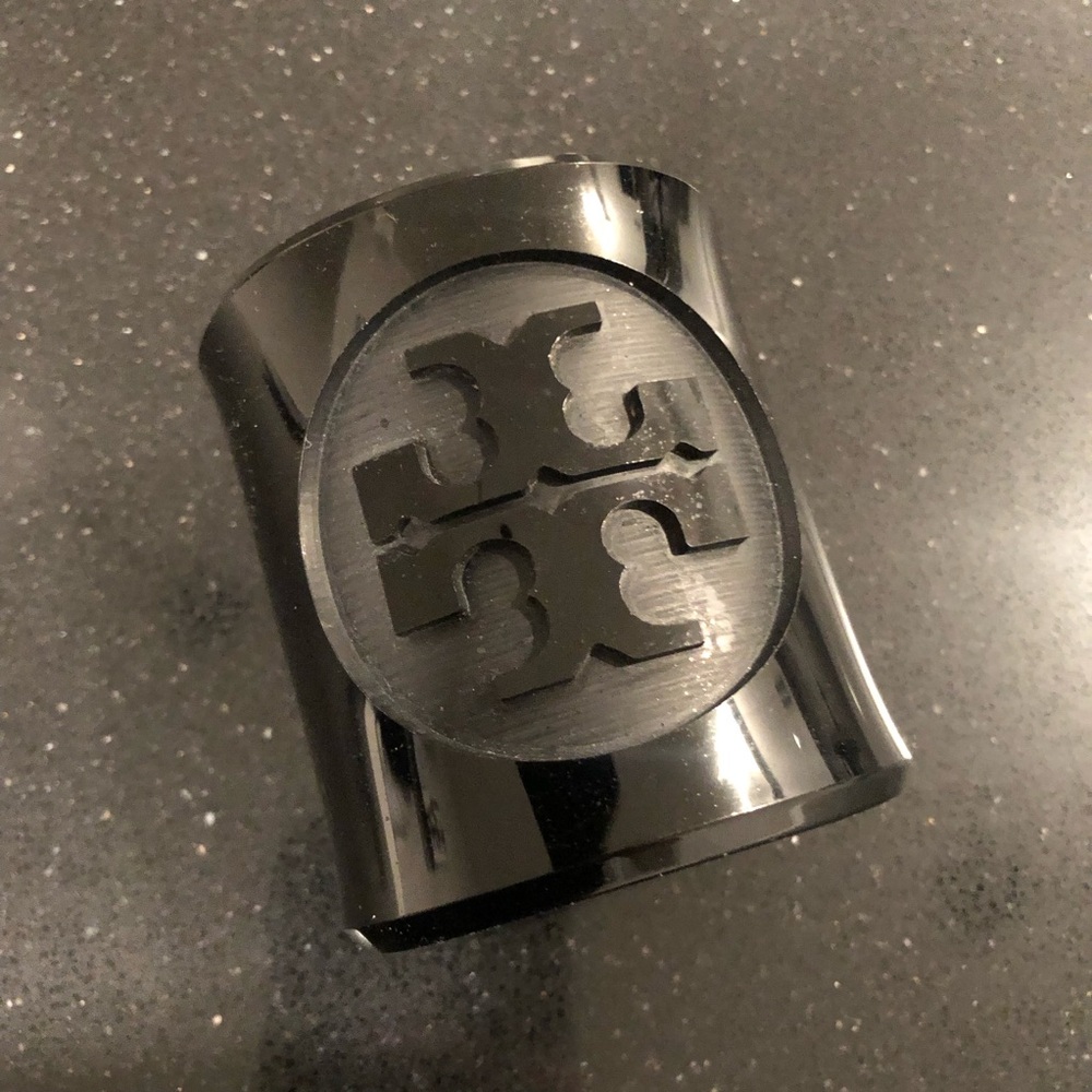 Tory Burch Black Resin Cuff Bracelet...💥💥Beautiful. ON SALE💥💥